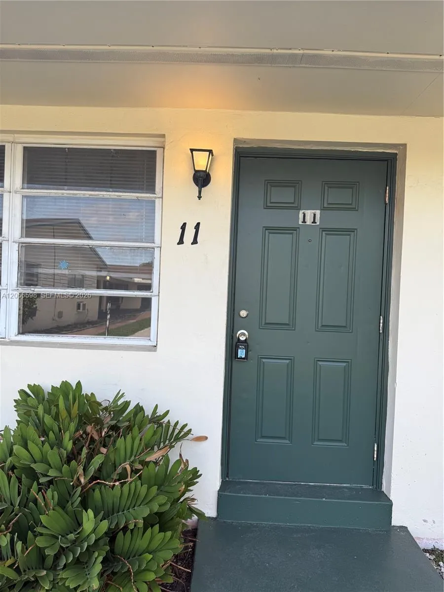 7241 Venetian St #11 Miramar, FL 33023