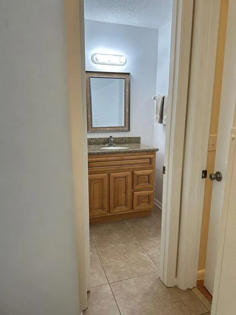 134 Oakwood Drive Jupiter, FL 33458