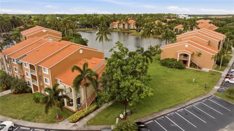 1265 Wildwood Lakes Boulevard #207