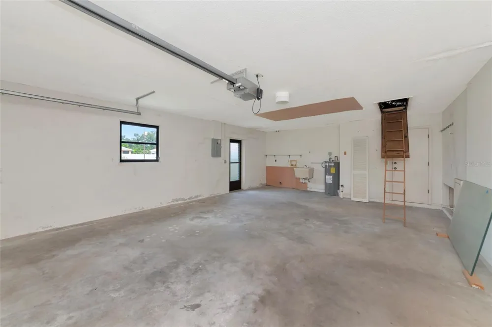 11910 SARAGOSSA LANE North Port, FL 34287