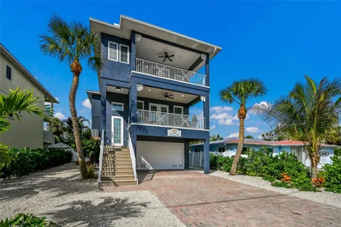 159 CRESCENT DRIVE