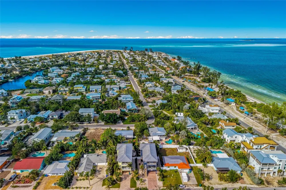 159 CRESCENT DRIVE Anna Maria, FL 34216