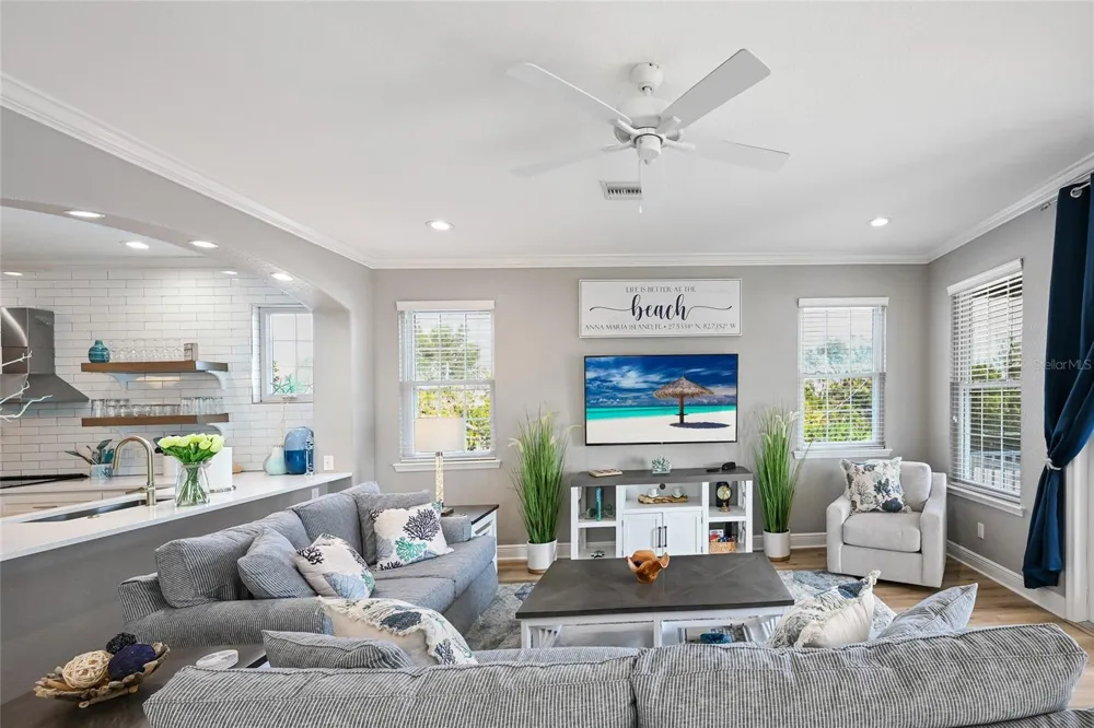 159 CRESCENT DRIVE Anna Maria, FL 34216