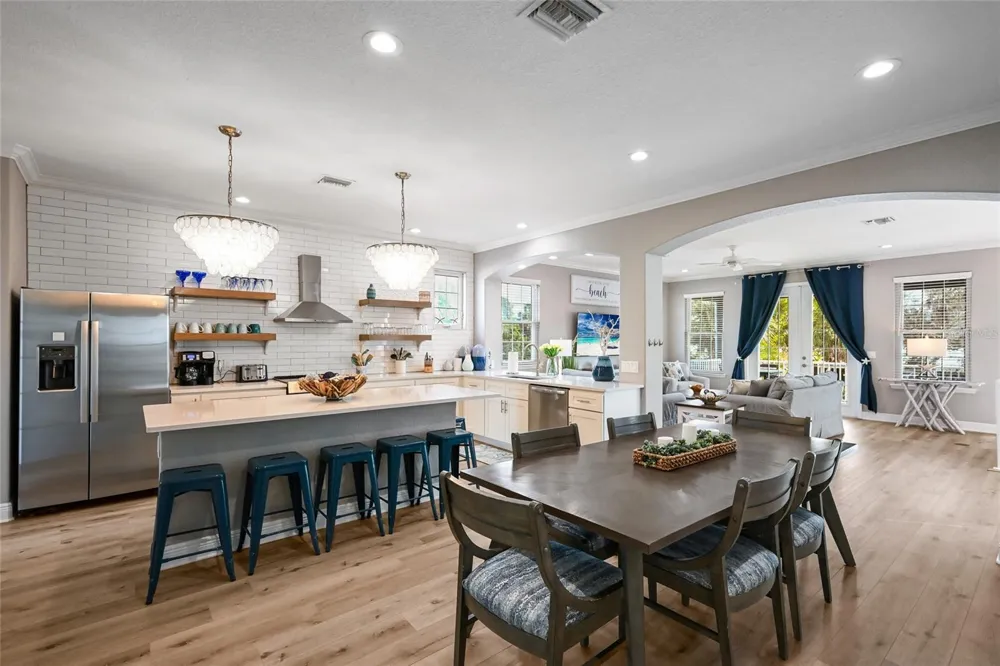 159 CRESCENT DRIVE Anna Maria, FL 34216