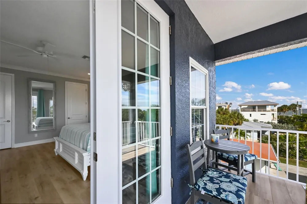 159 CRESCENT DRIVE Anna Maria, FL 34216