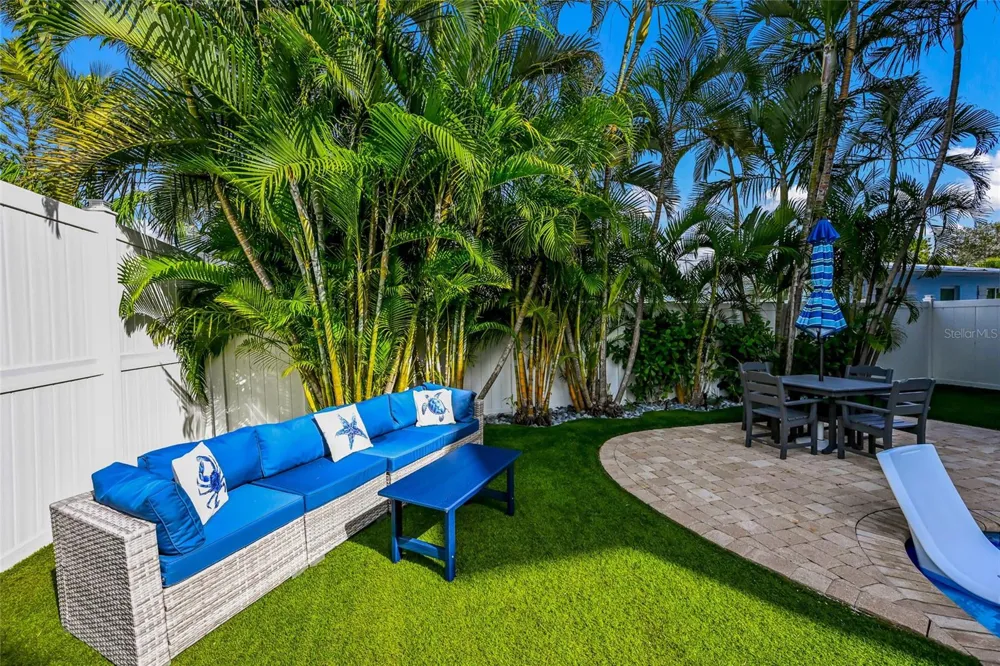 159 CRESCENT DRIVE Anna Maria, FL 34216