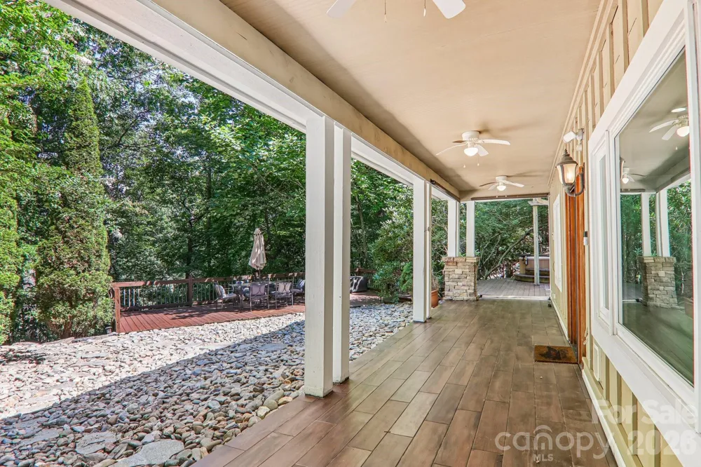 10 Cedar Drive Mills River, NC 28759