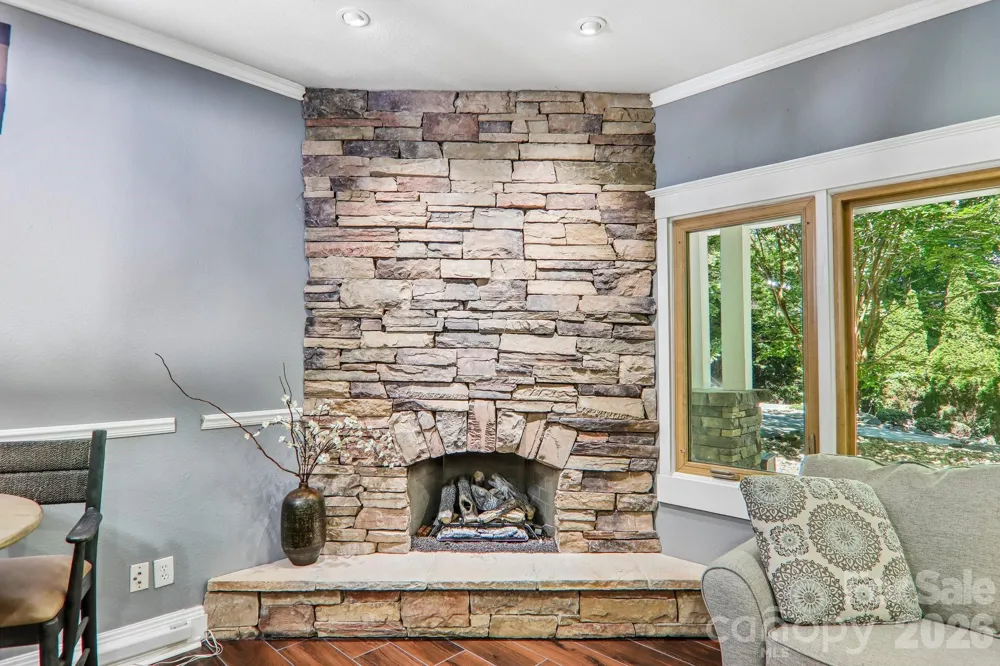 10 Cedar Drive Mills River, NC 28759