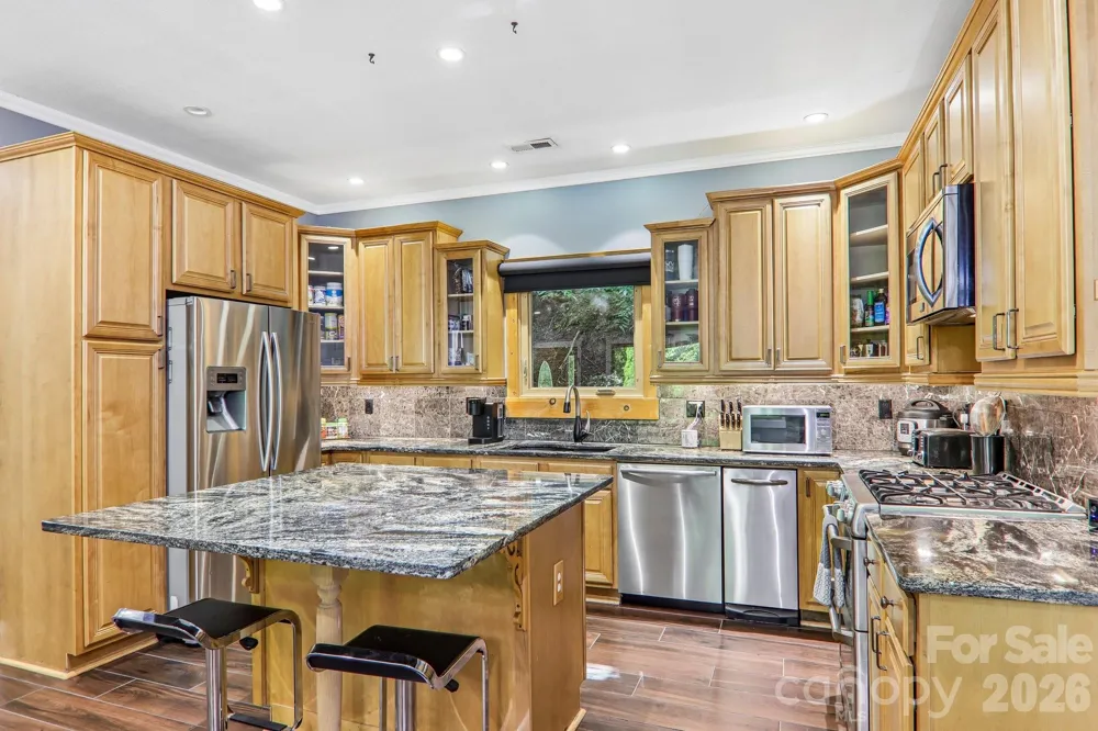 10 Cedar Drive Mills River, NC 28759