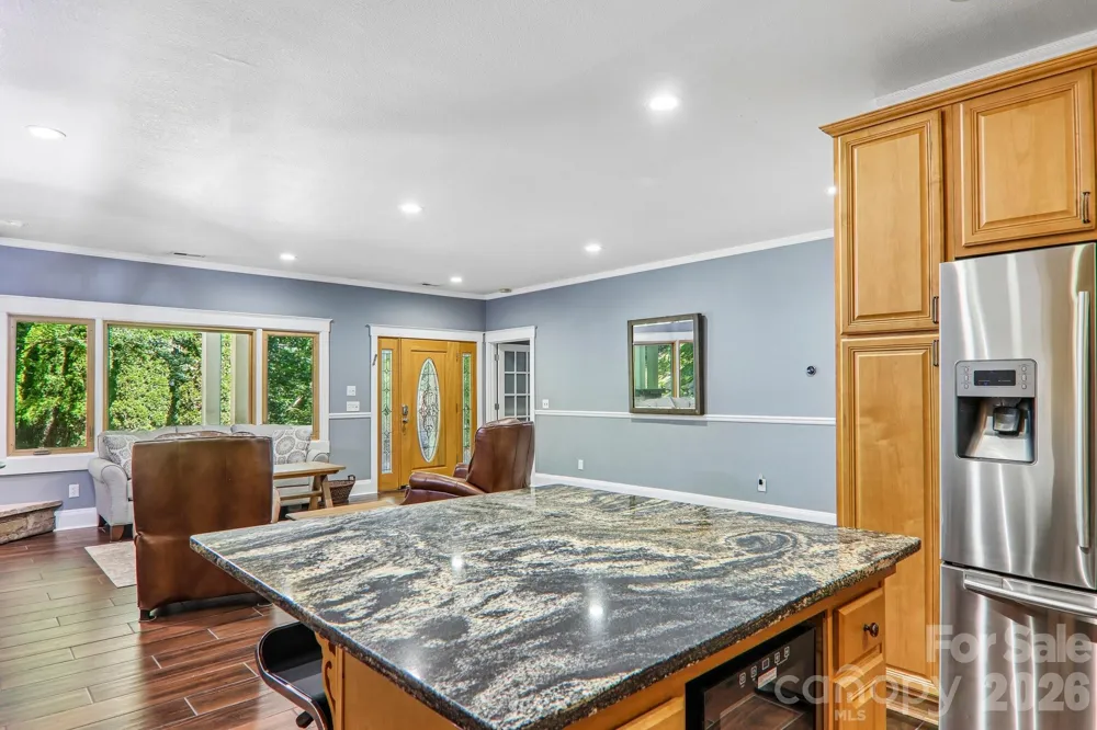 10 Cedar Drive Mills River, NC 28759