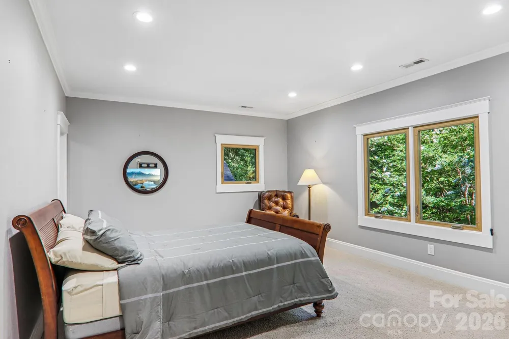 10 Cedar Drive Mills River, NC 28759