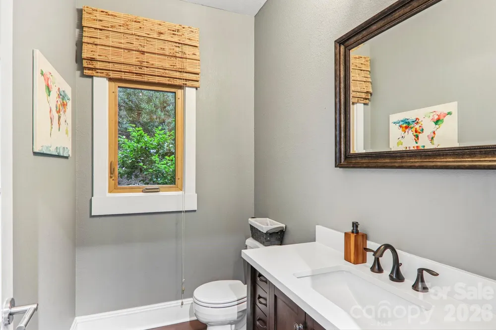 10 Cedar Drive Mills River, NC 28759