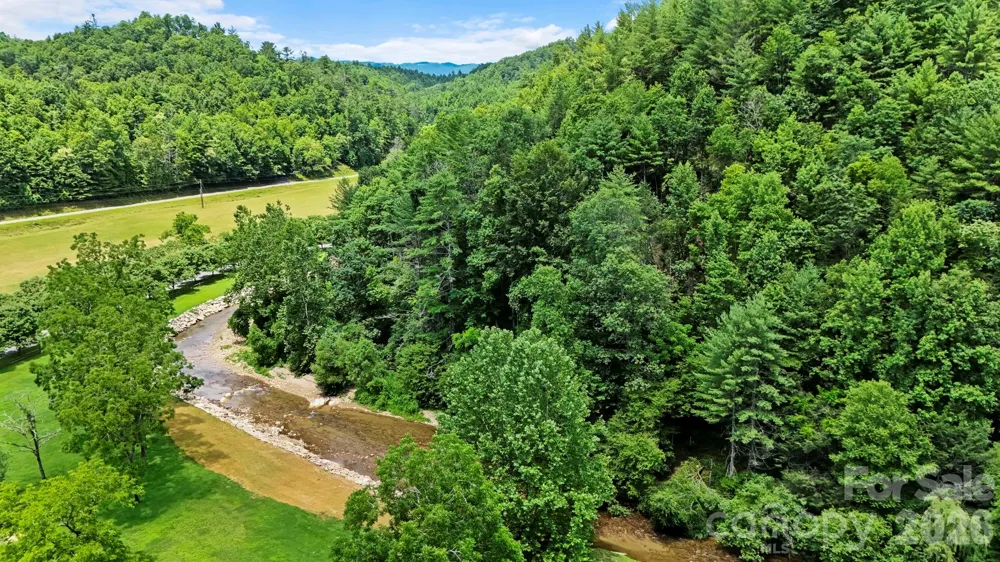 6740 Timber Rock Drive Lenoir, NC 28645