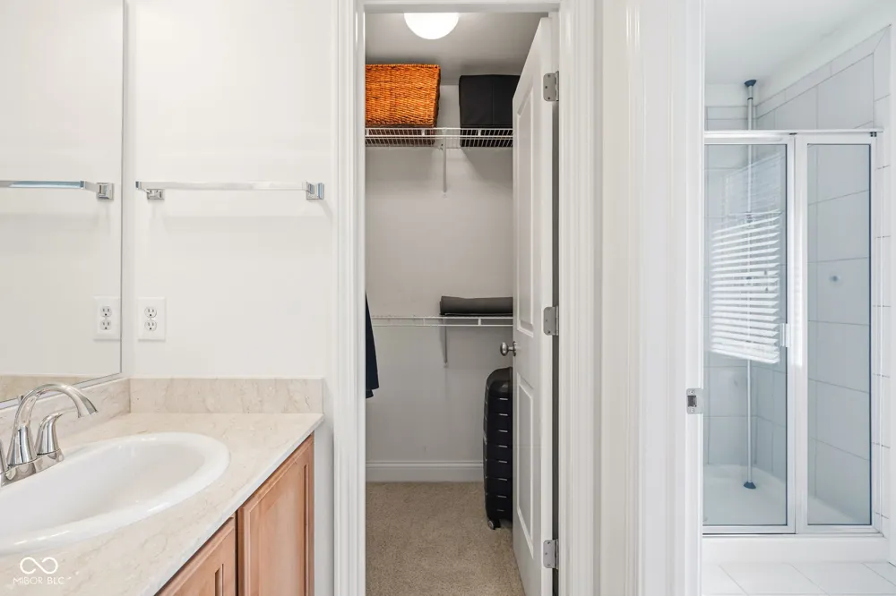 523 Allard Place Indianapolis, IN 46202