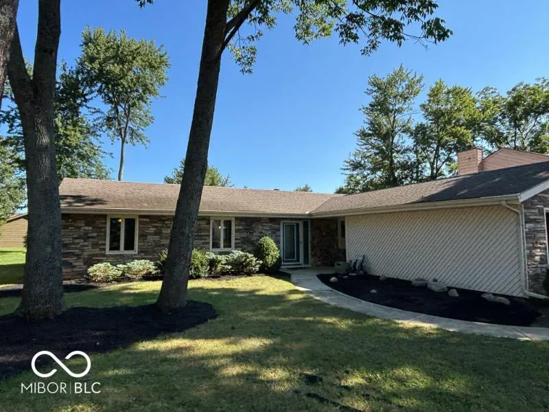 4404 W Kings Row Street Muncie, IN 47304