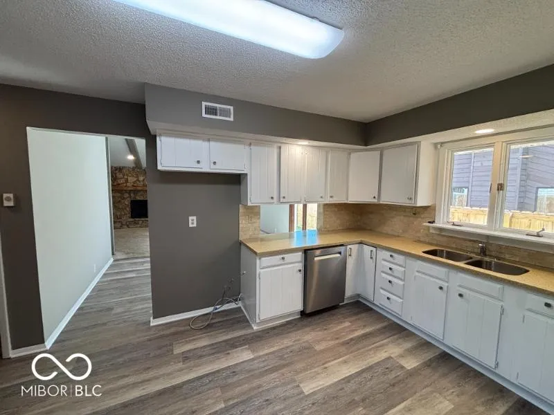 4404 W Kings Row Street Muncie, IN 47304
