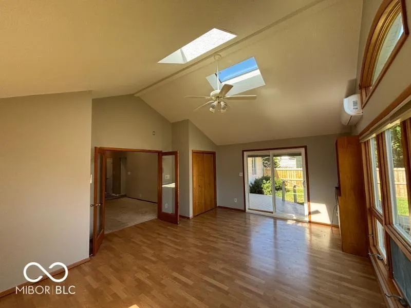 4404 W Kings Row Street Muncie, IN 47304