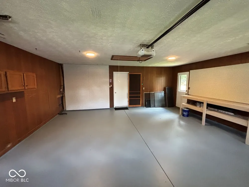 4404 W Kings Row Street Muncie, IN 47304