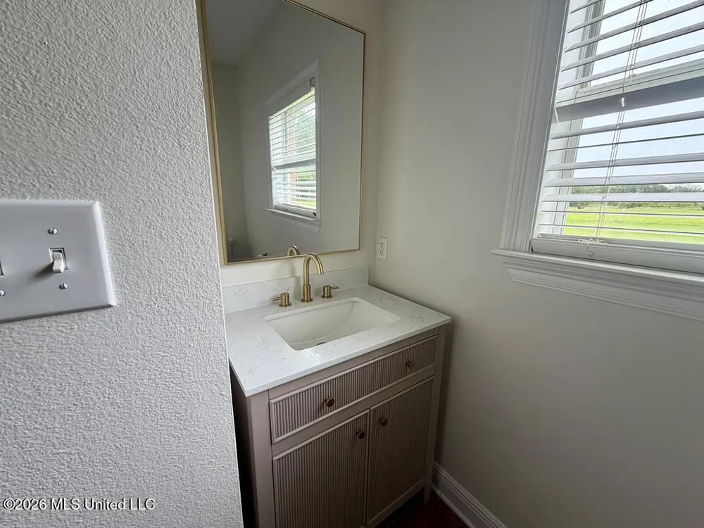 8 Jennie Lane Picayune, MS 39466