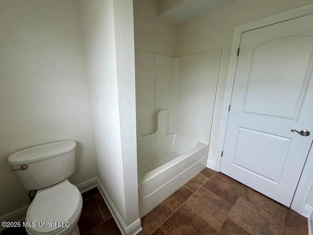 8 Jennie Lane Picayune, MS 39466