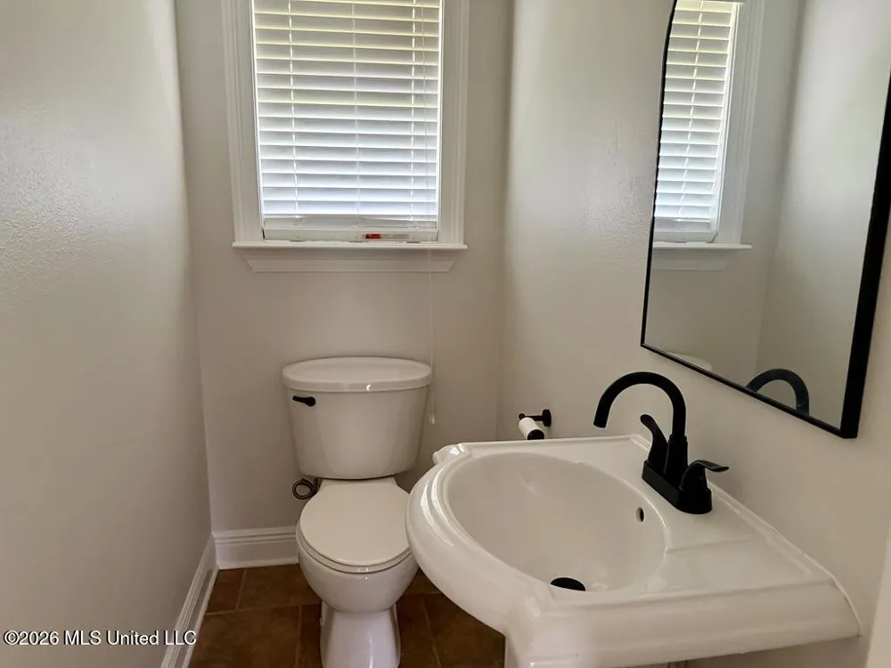 8 Jennie Lane Picayune, MS 39466