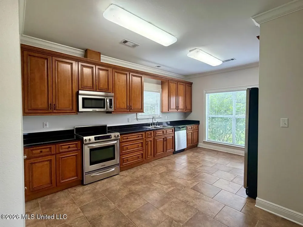8 Jennie Lane Picayune, MS 39466