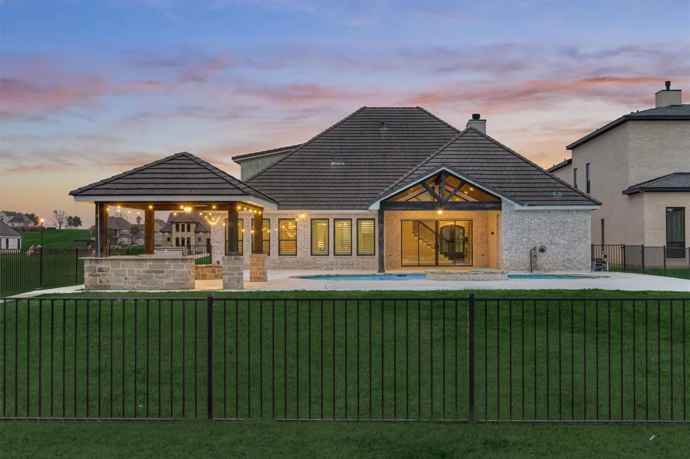 11618 Renaissance Drive Montgomery, TX 77356