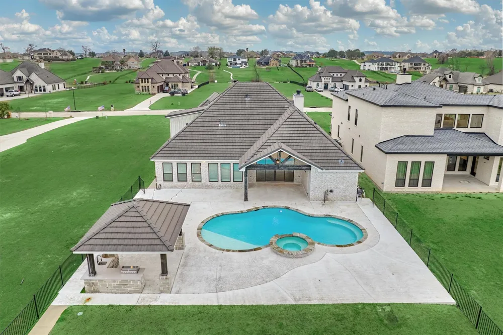 11618 Renaissance Drive Montgomery, TX 77356