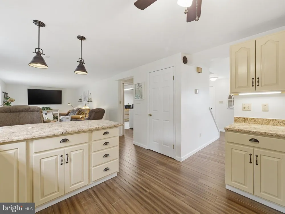 112 GLADE BOULEVARD Walkersville, MD 21793