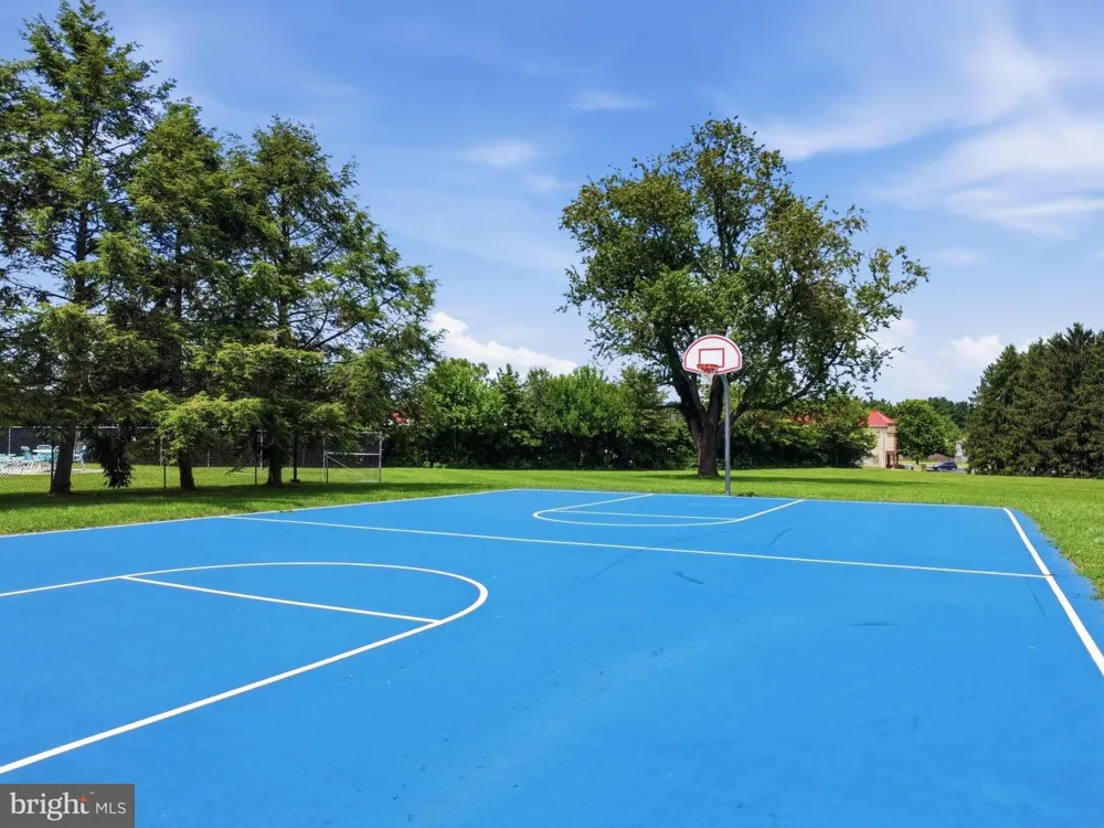 112 GLADE BOULEVARD Walkersville, MD 21793
