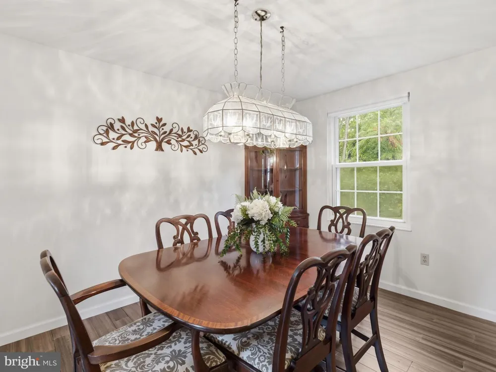 112 GLADE BOULEVARD Walkersville, MD 21793