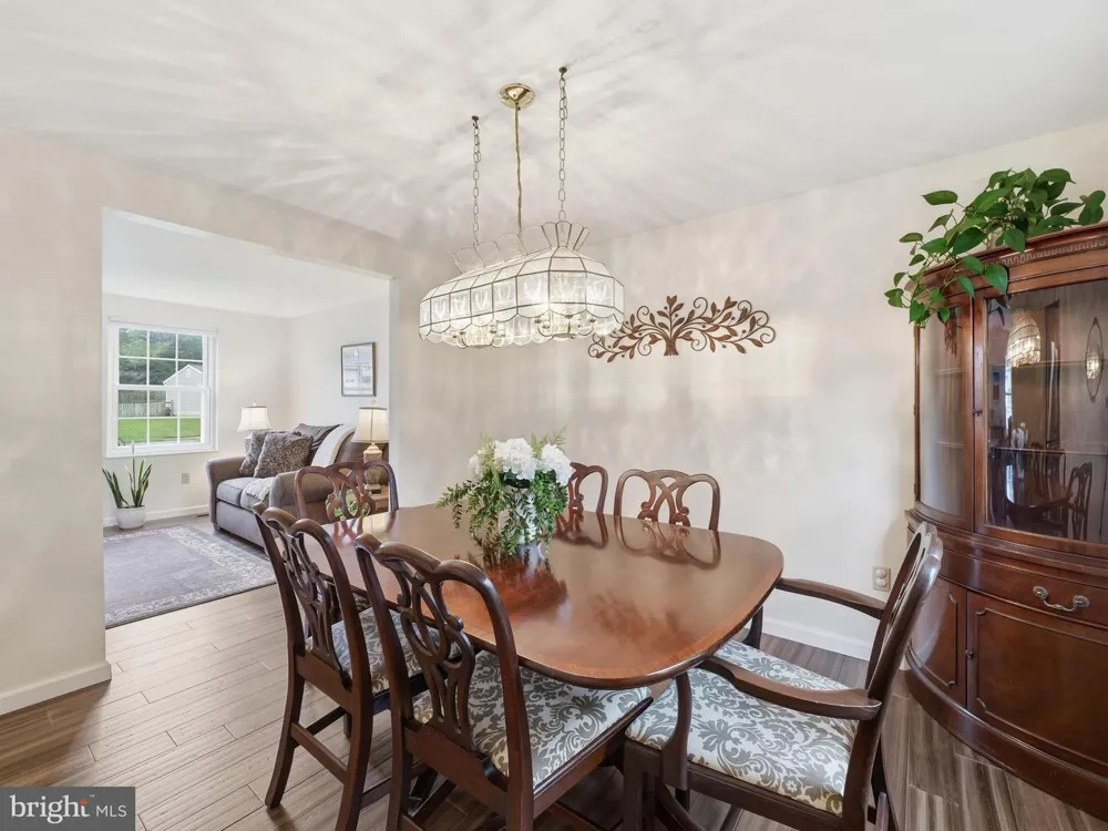 112 GLADE BOULEVARD Walkersville, MD 21793