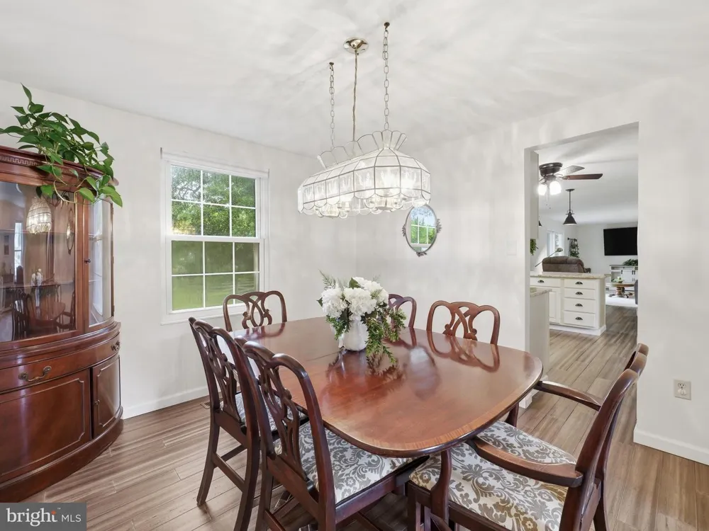 112 GLADE BOULEVARD Walkersville, MD 21793