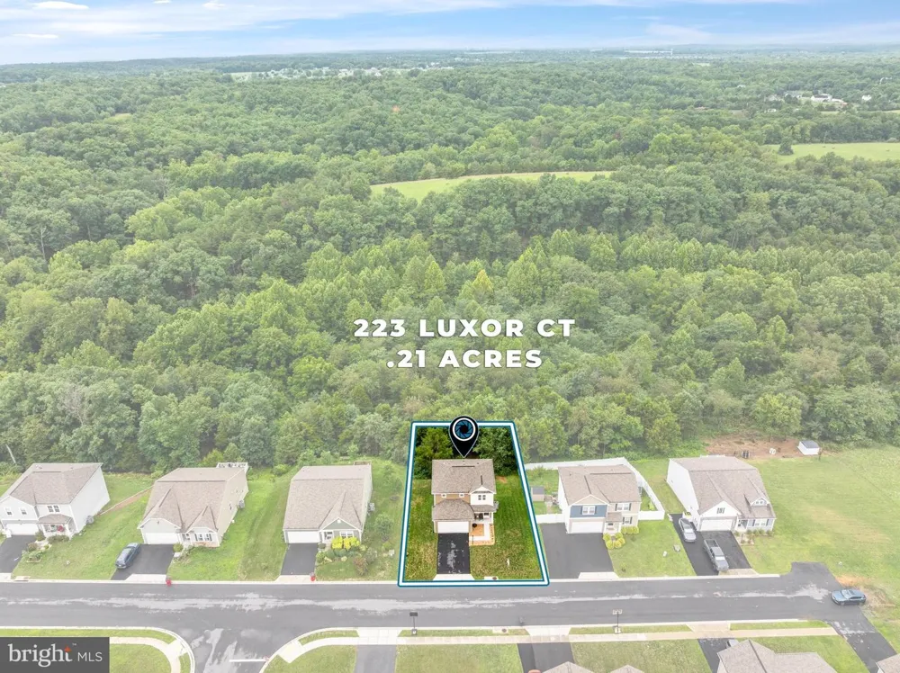 223 LUXOR COURT Bunker Hill, WV 25413