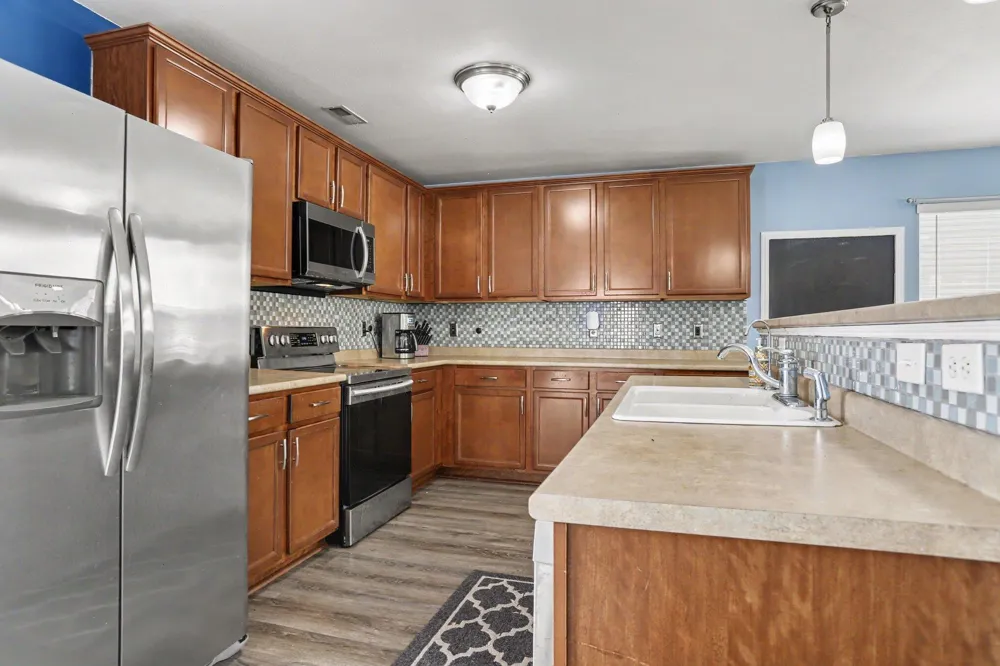 1219 Ellery Grove Court Vicksburg, MI 49097