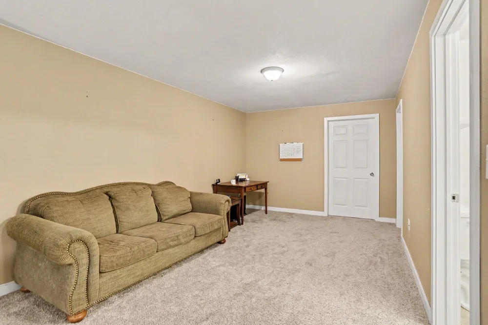1219 Ellery Grove Court Vicksburg, MI 49097