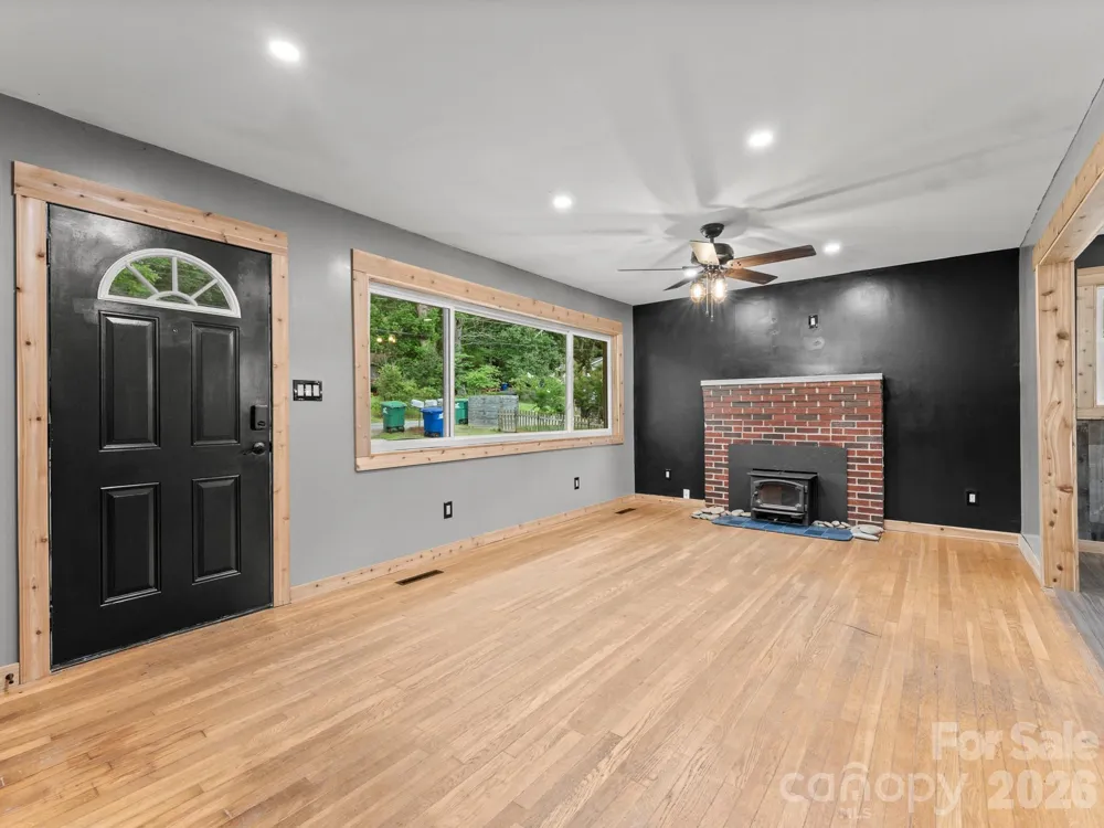 10 Monte Vista Circle Candler, NC 28715
