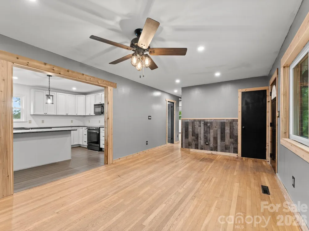 10 Monte Vista Circle Candler, NC 28715