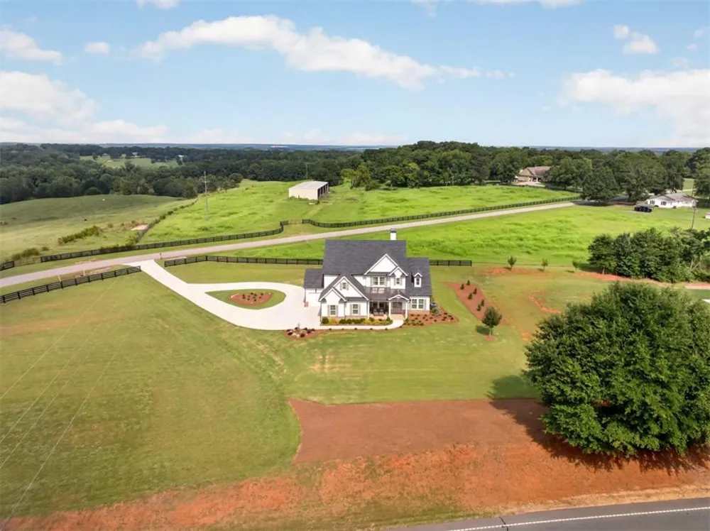 72 Murphy Road Pendergrass, GA 30567