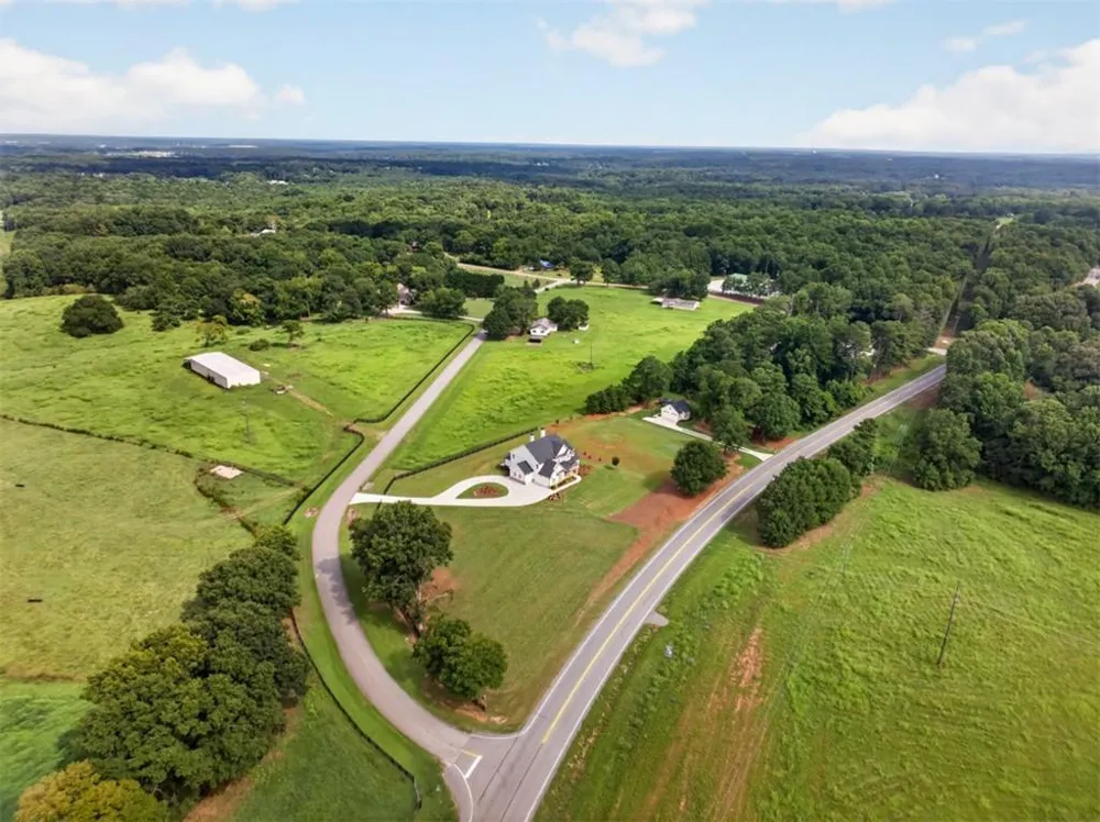 72 Murphy Road Pendergrass, GA 30567