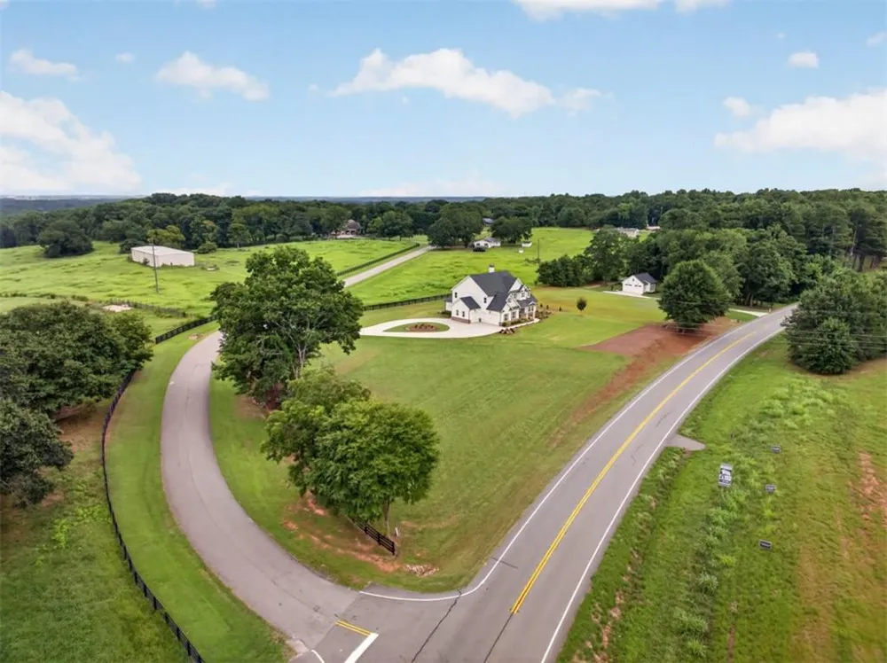 72 Murphy Road Pendergrass, GA 30567