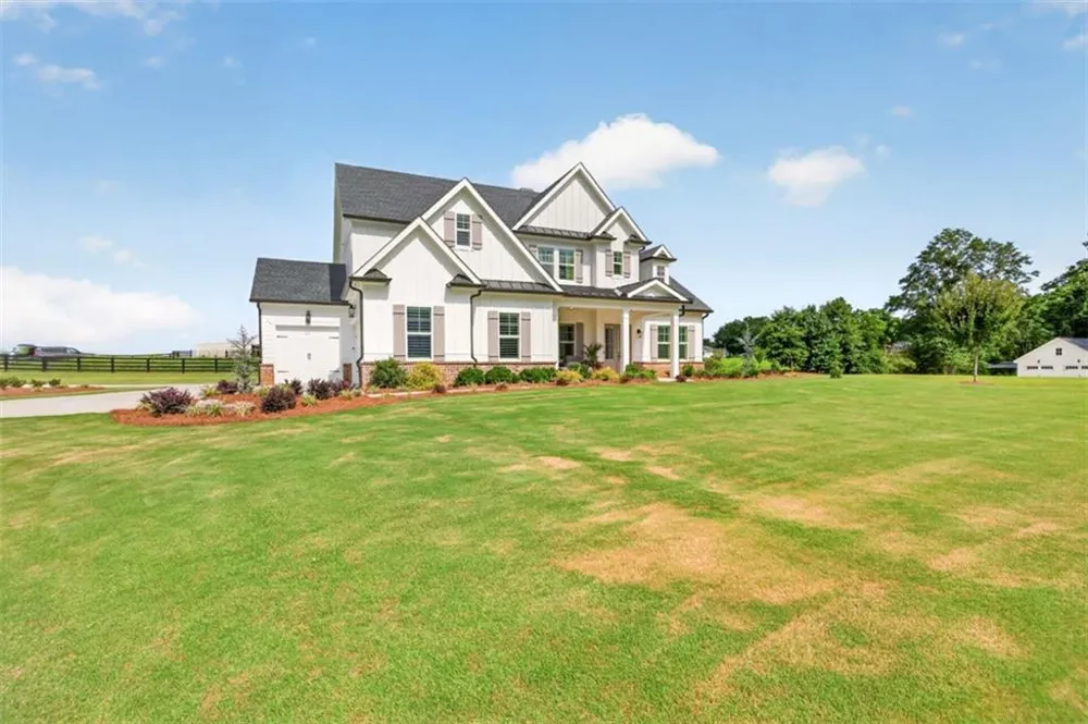 72 Murphy Road Pendergrass, GA 30567