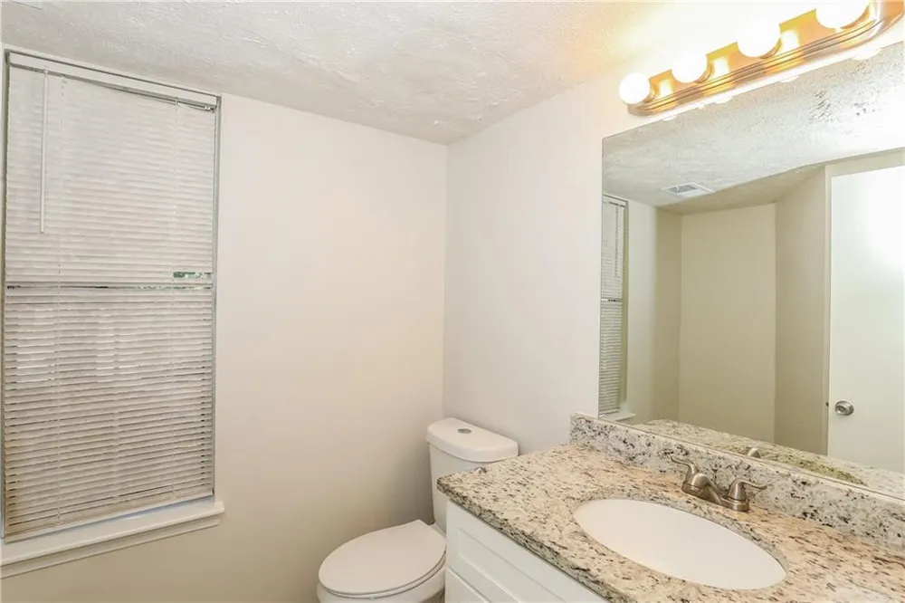1361 Wrens Court Jonesboro, GA 30238