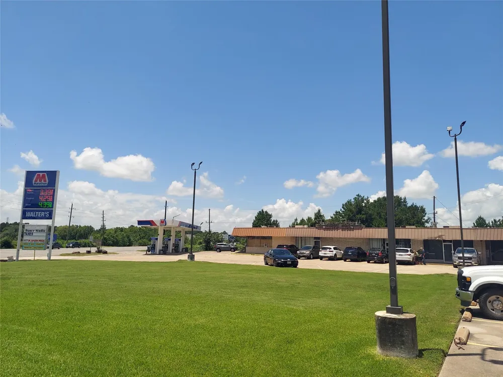 15222 Fm 2920 Road Tomball, TX 77377