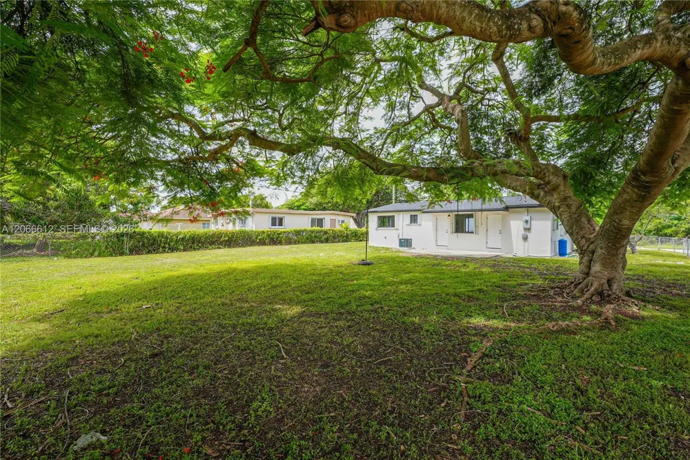 21421 SW 110th Ave Cutler Bay, FL 33189