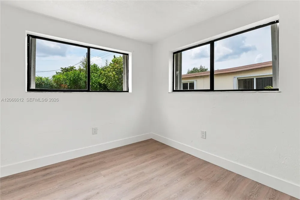21421 SW 110th Ave Cutler Bay, FL 33189