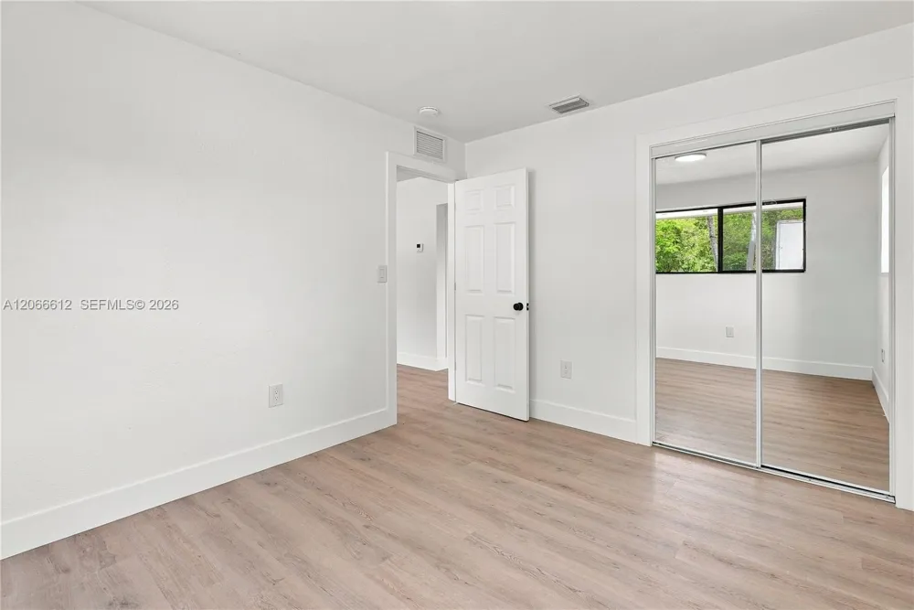 21421 SW 110th Ave Cutler Bay, FL 33189