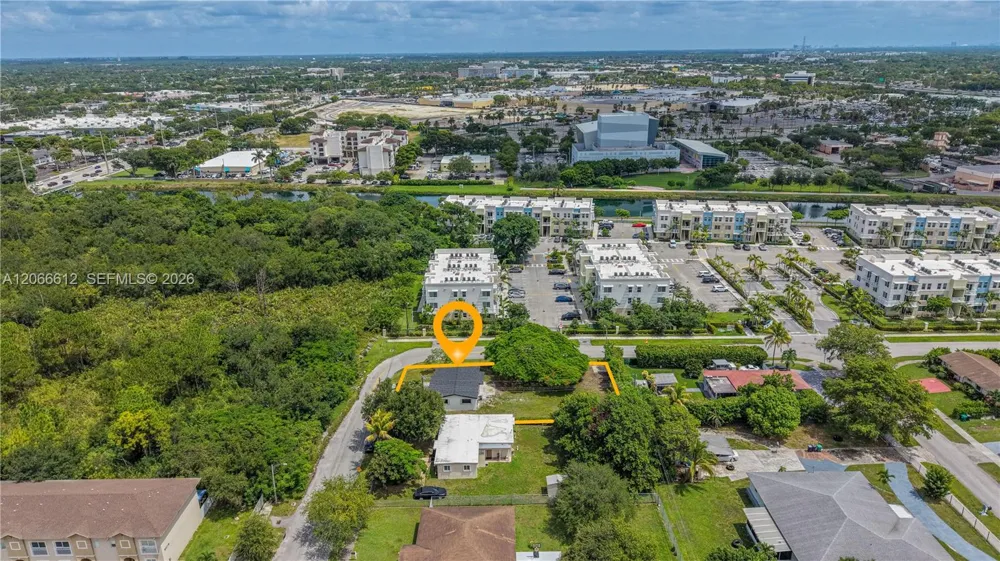 21421 SW 110th Ave Cutler Bay, FL 33189