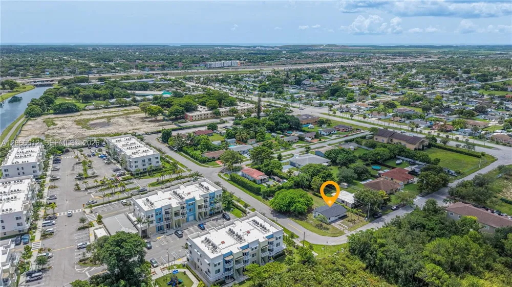 21421 SW 110th Ave Cutler Bay, FL 33189