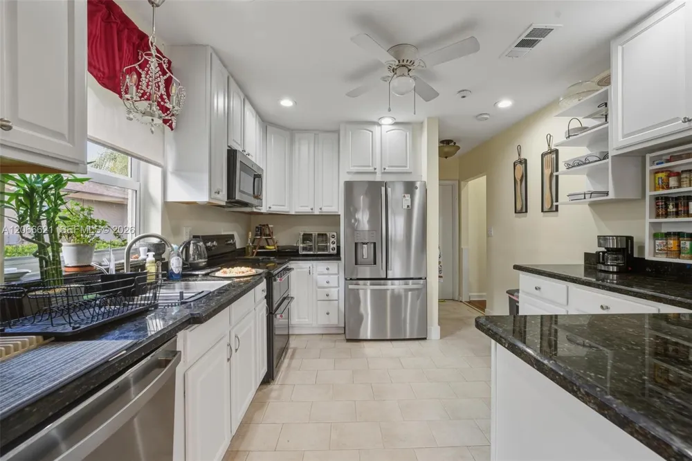 10308 Greenbriar Ct Boca Raton, FL 33498
